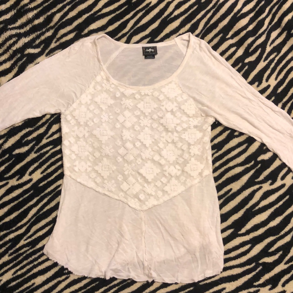 Quarter length shirt